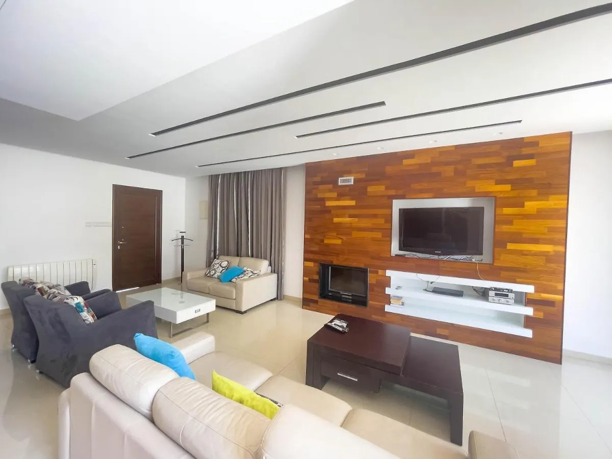 Fotini Villas Protarász 0*,