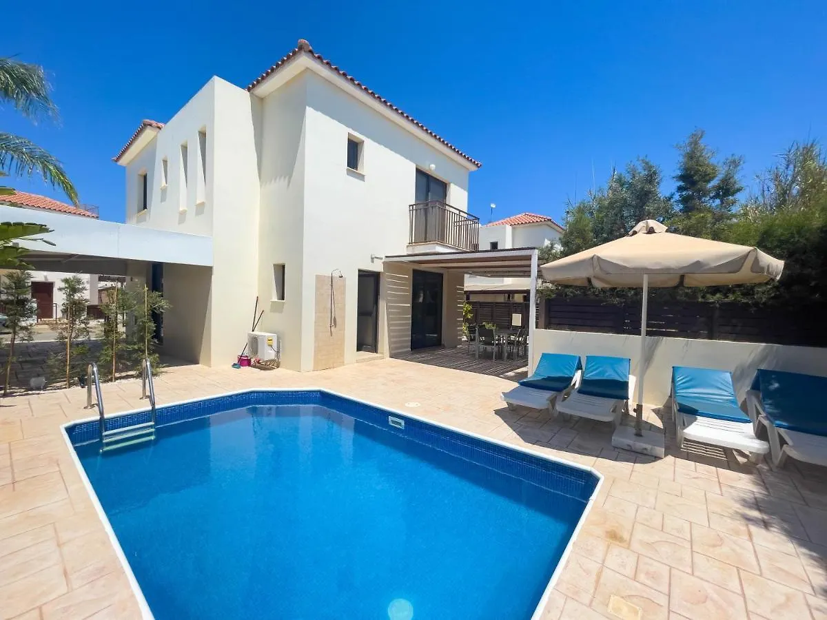Fotini Villas Protarász